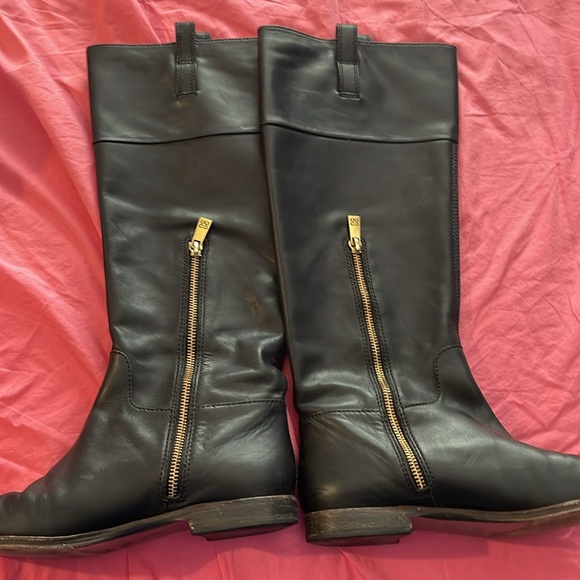 Coach women’s size 6.5 black riding boots. - Picture 4 of 9